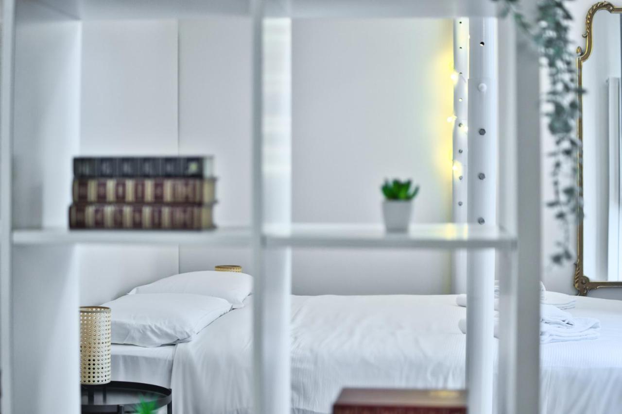 Urban & Stylish Loft - Via Farini Apartment Milan Bagian luar foto